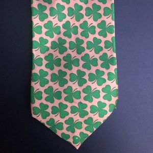 Fun St. Patrick’s Day neck tie